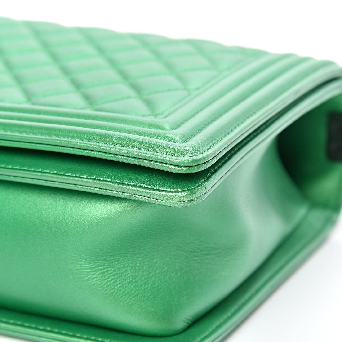 Metallic Calfskin Quilted New Medium Boy Flap Green