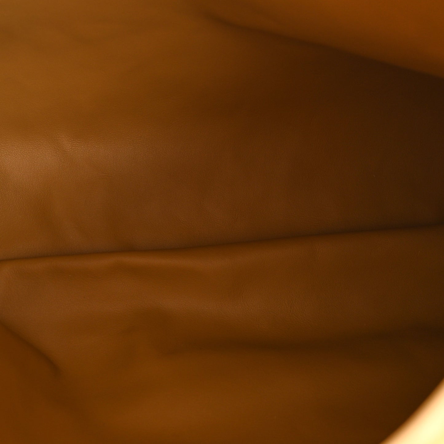 Calfskin Intrecciato Small Hop Dark Praline
