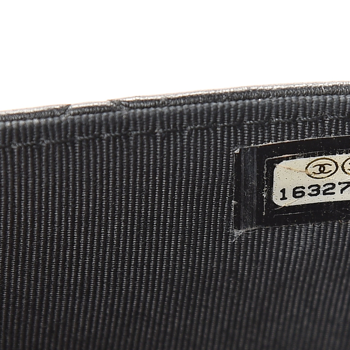 Lambskin Quilted Wallet On Chain WOC Black