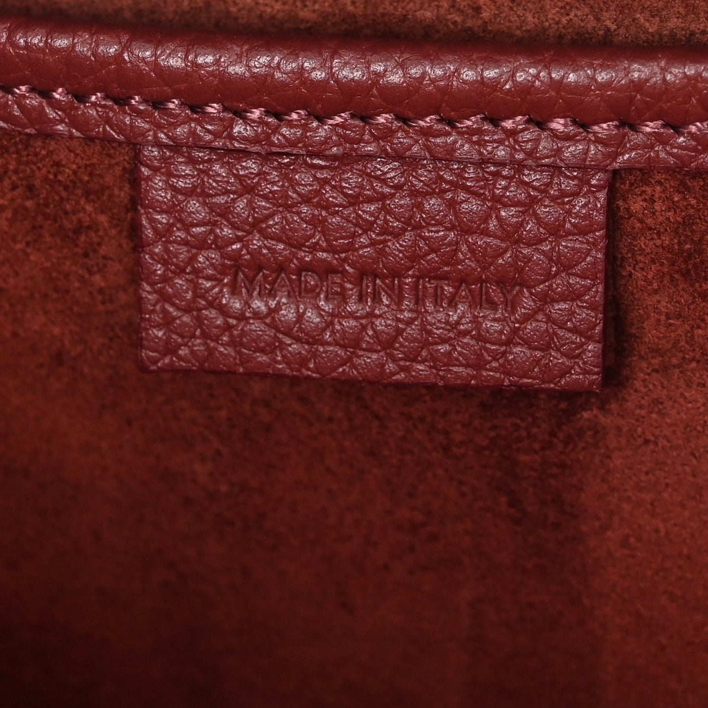 Drummed Calfskin Nano Luggage Grenat