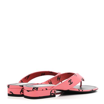 Chanel Lambskin Printed CC Thong Sandals 38 Pink Black 4 of 9