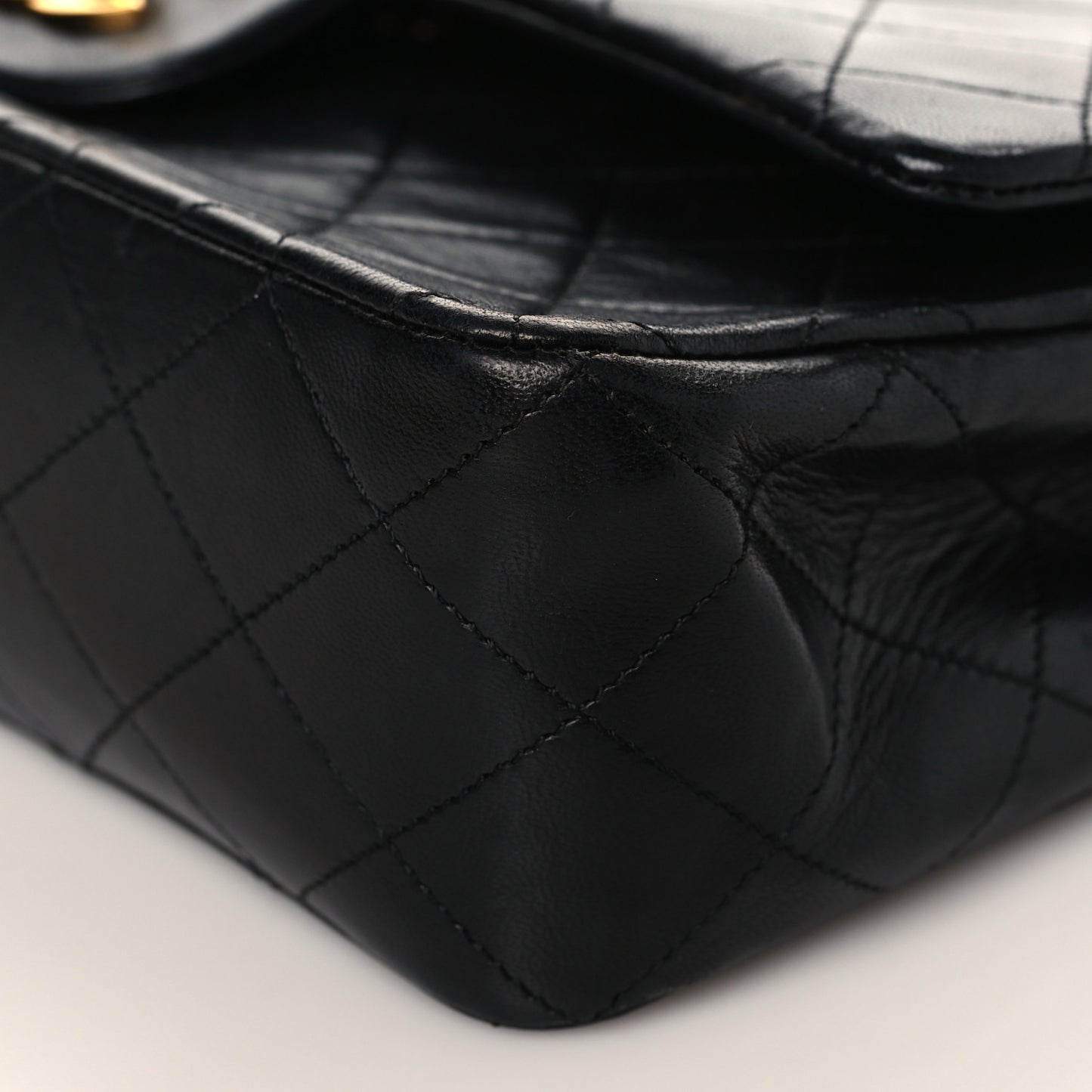 Lambskin Quilted Medium Double Flap Black