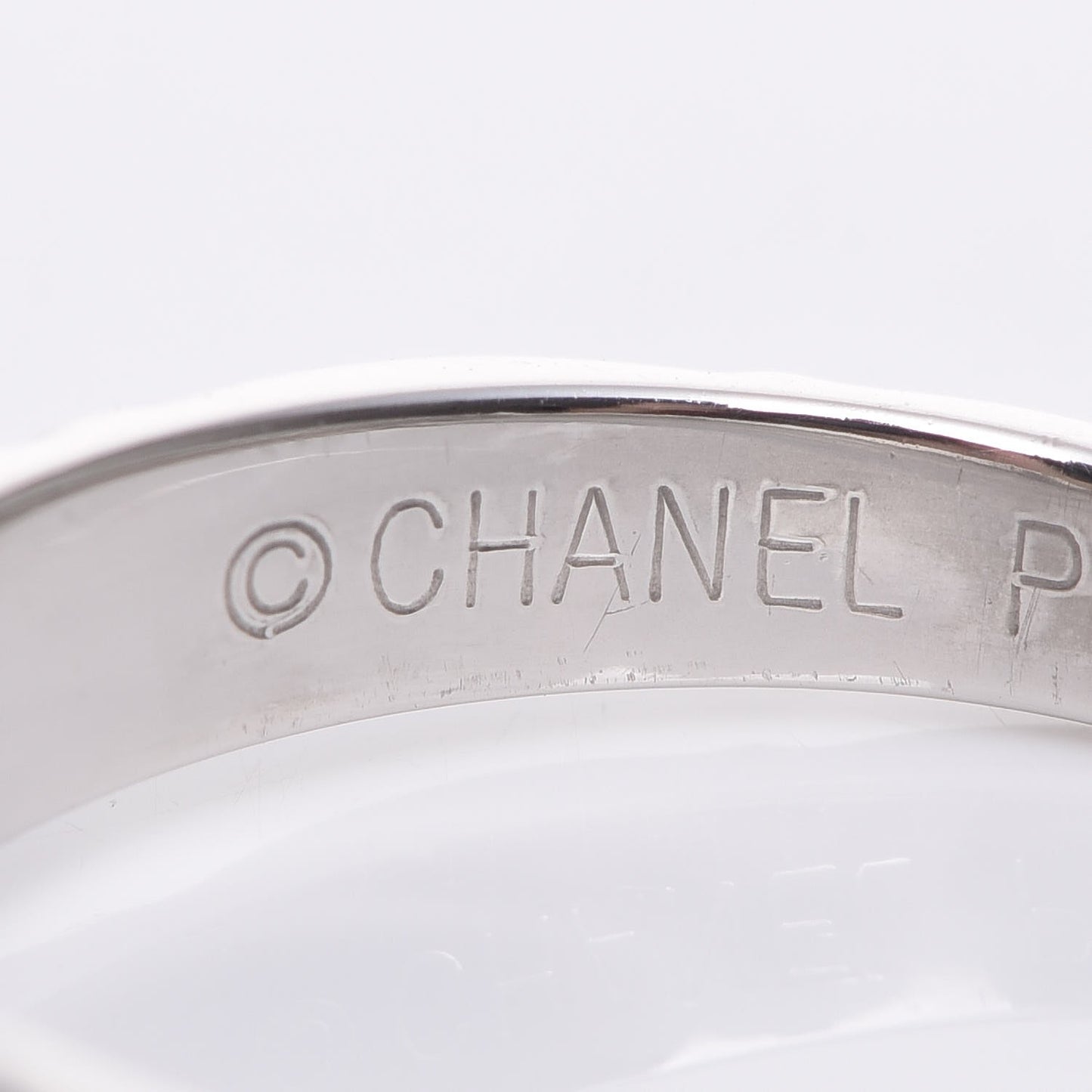 Platinum Diamond Matelasse Ring 48 4.5