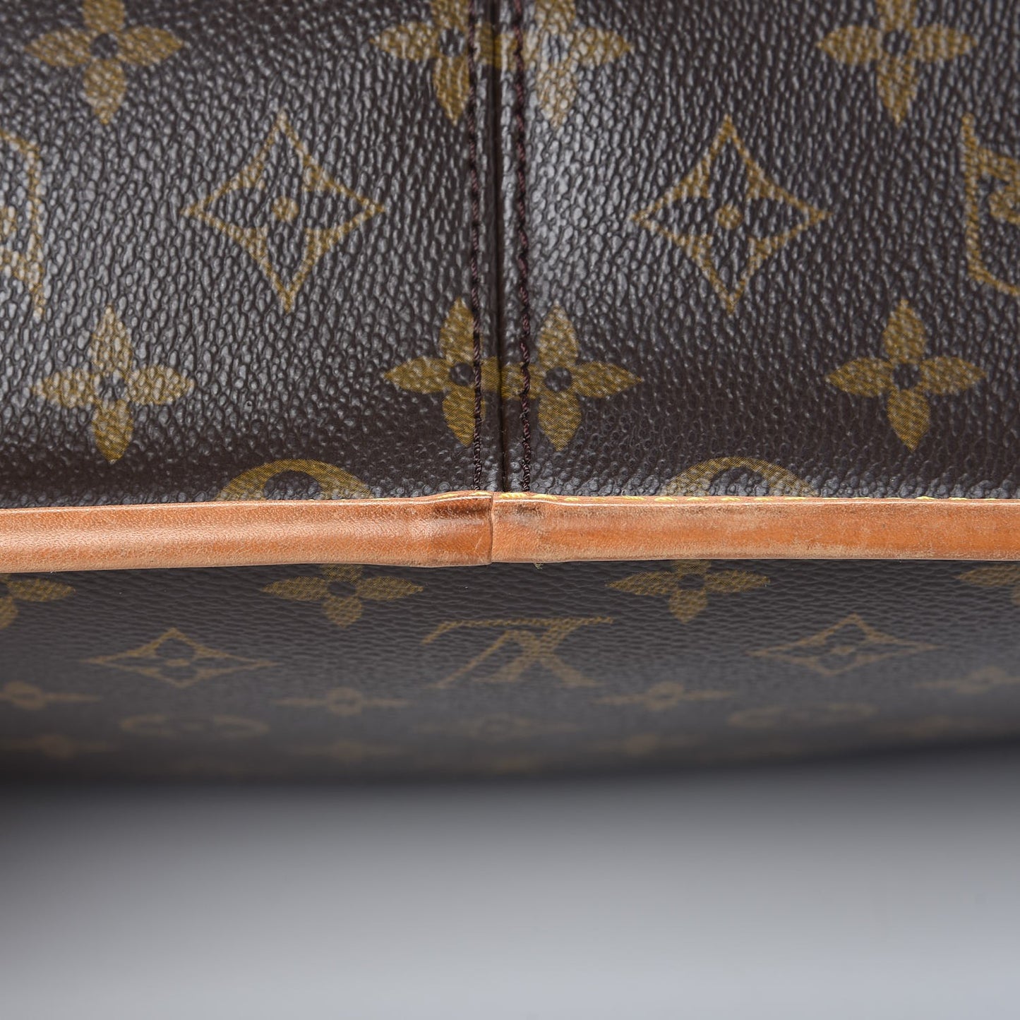 Monogram Sologne