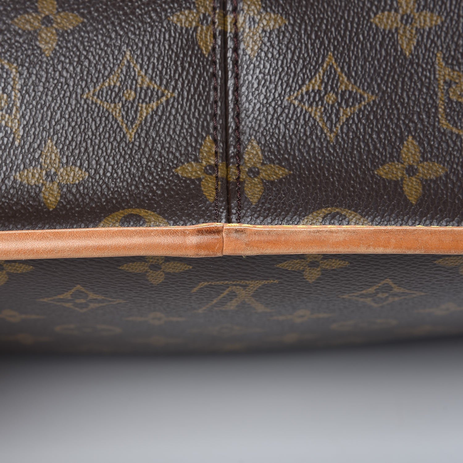 Louis Vuitton Monogram Sologne 12 of 12