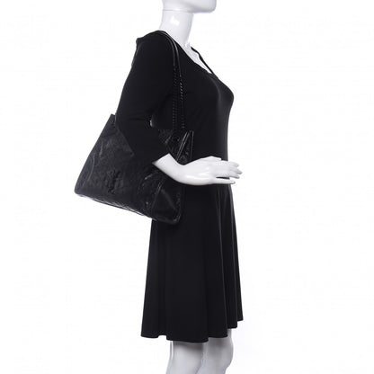 Saint Laurent Crinkled Calfskin Matelasse Monogram Medium Niki Shopper Tote Black 2 of 9
