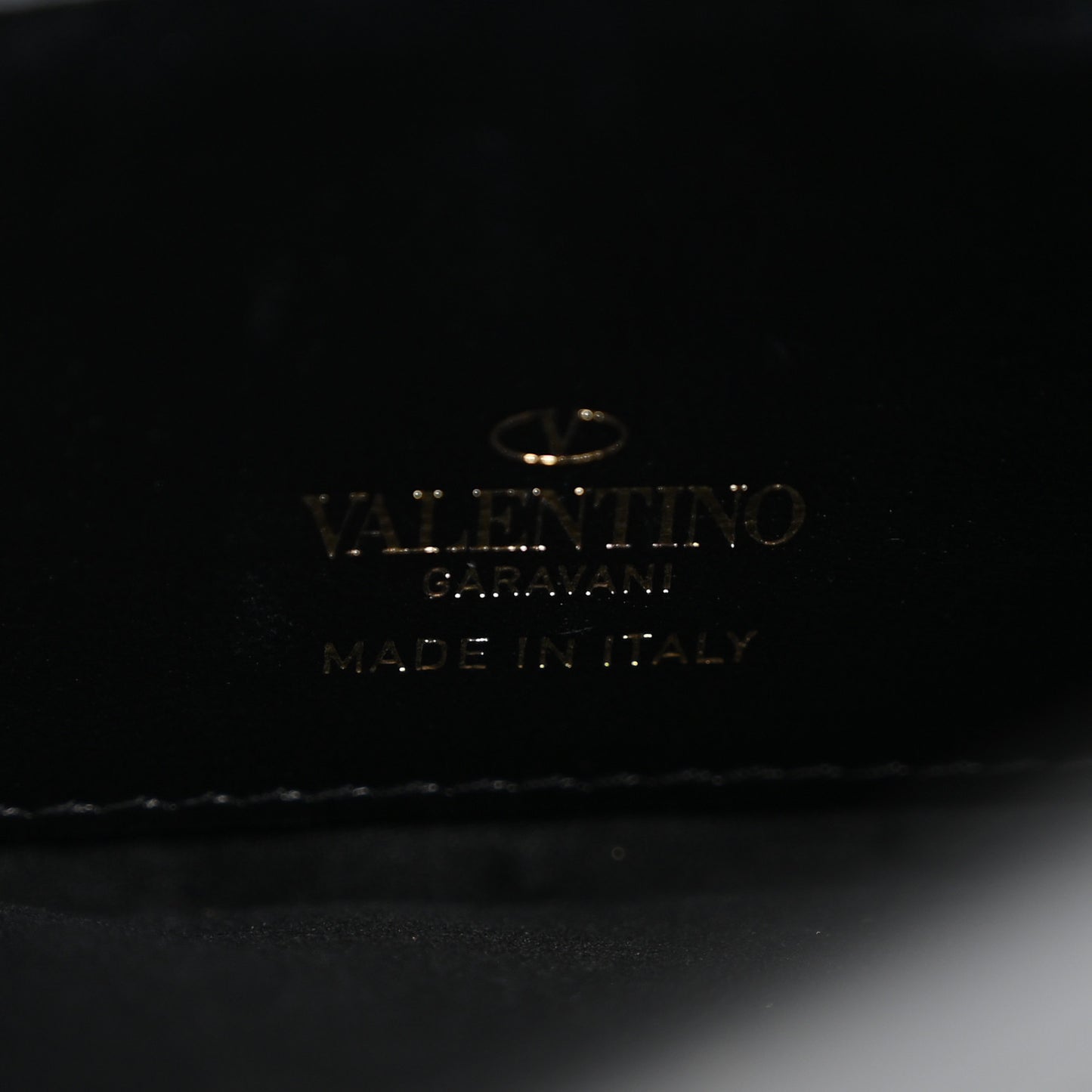 Vitello Medium Rockstud Envelope Flat Wristlet Pouch Black
