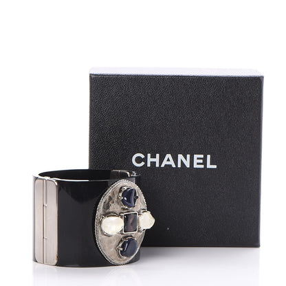 Chanel Resin Ruthenium CC Cuff Black 5 of 5