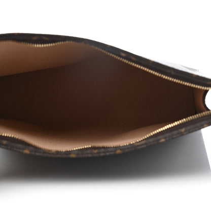 Louis Vuitton Monogram Toiletry Pouch 26 5 of 9