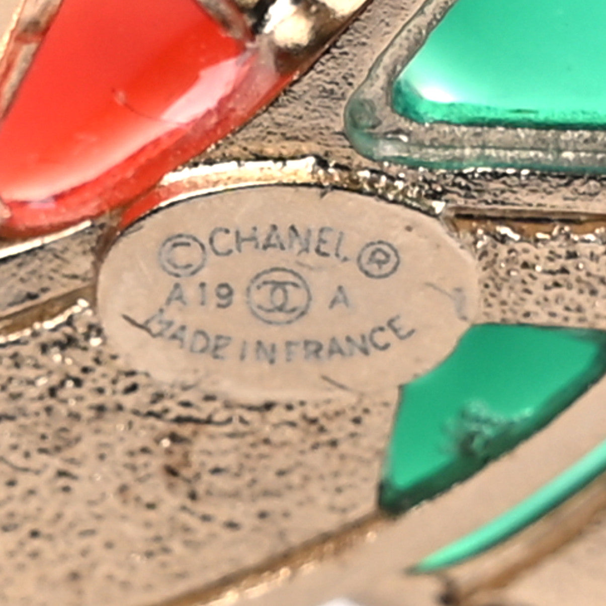 Chanel Gripoix Crystal CC Brooch Gold Multicolor 4 of 4