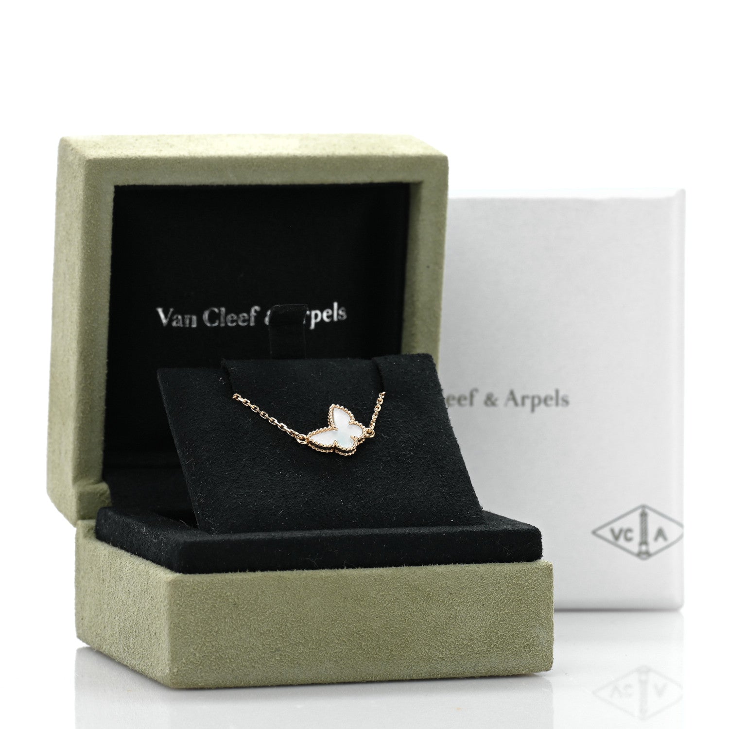 Van Cleef & Arpels 18K Yellow Gold Mother of Pearl Sweet Alhambra Butterfly Bracelet 4 of 4