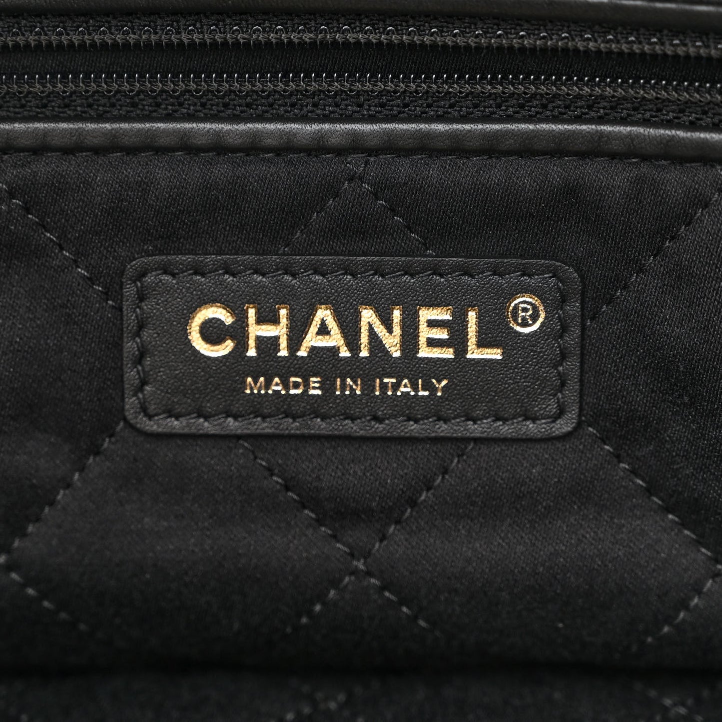 Shiny Calfskin Quilted Small Chanel 22 Black