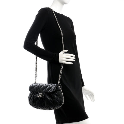 Chanel Washed Lambskin Quilted Medium Chain Around Messenger Black 2 of 8