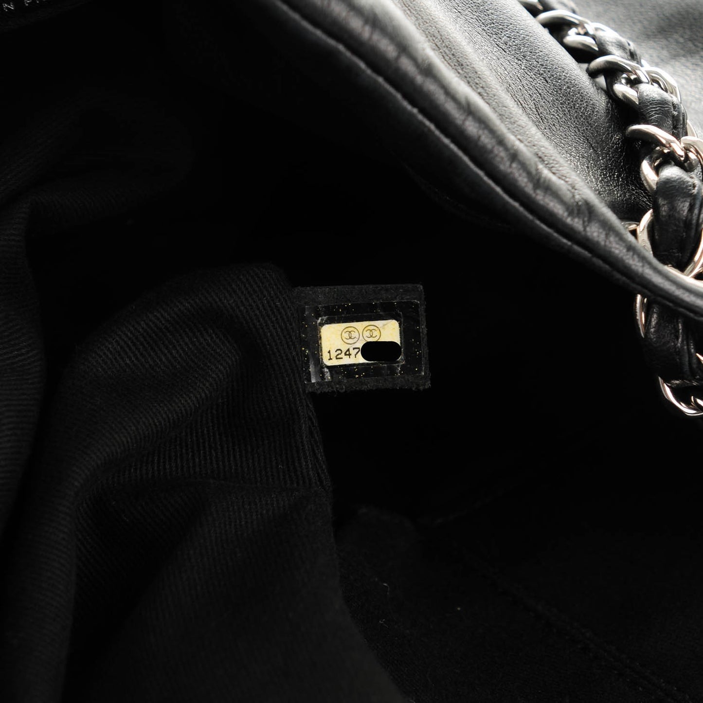 Lambskin Sensual Hobo Black