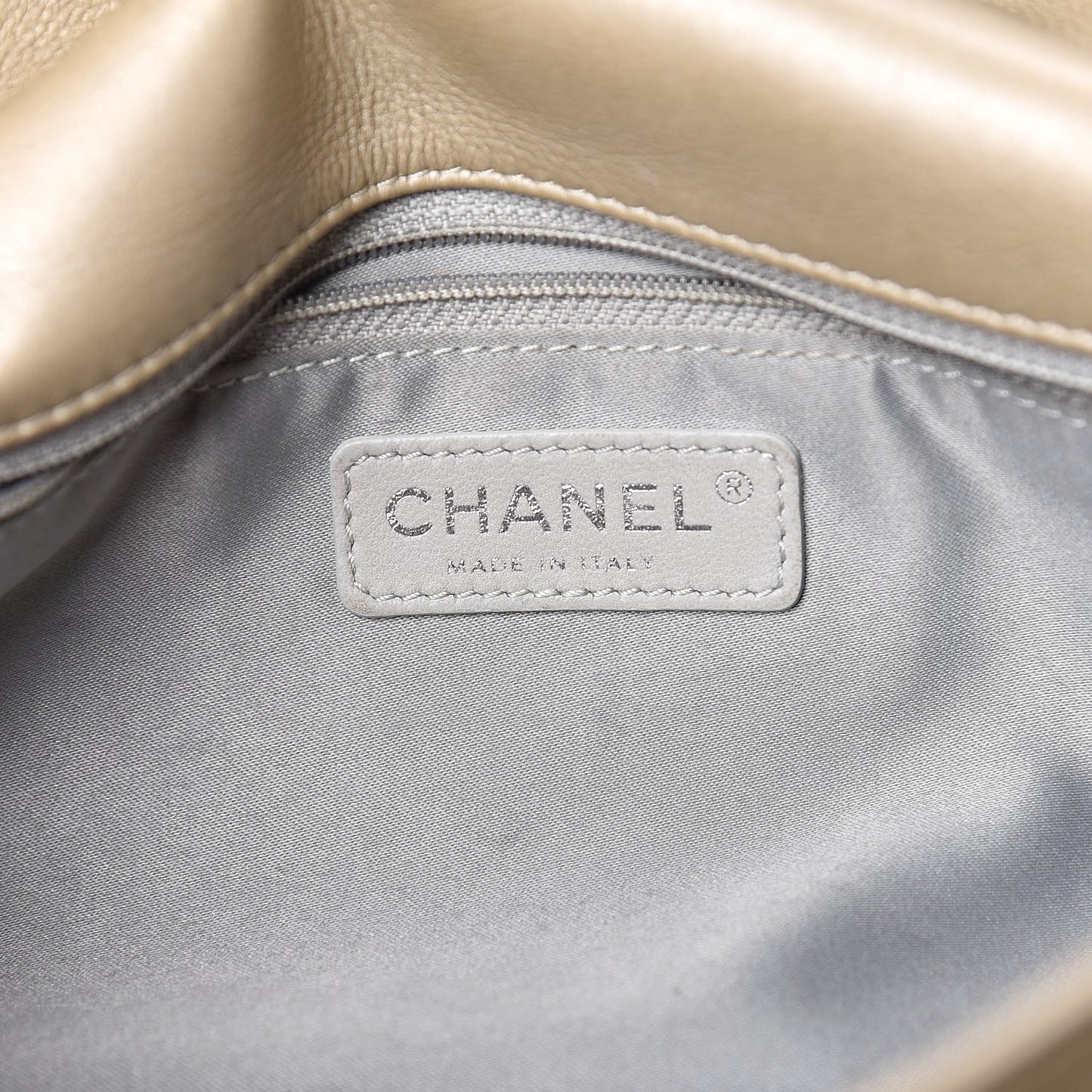 Calfskin Ultimate Stitch Flap Gold