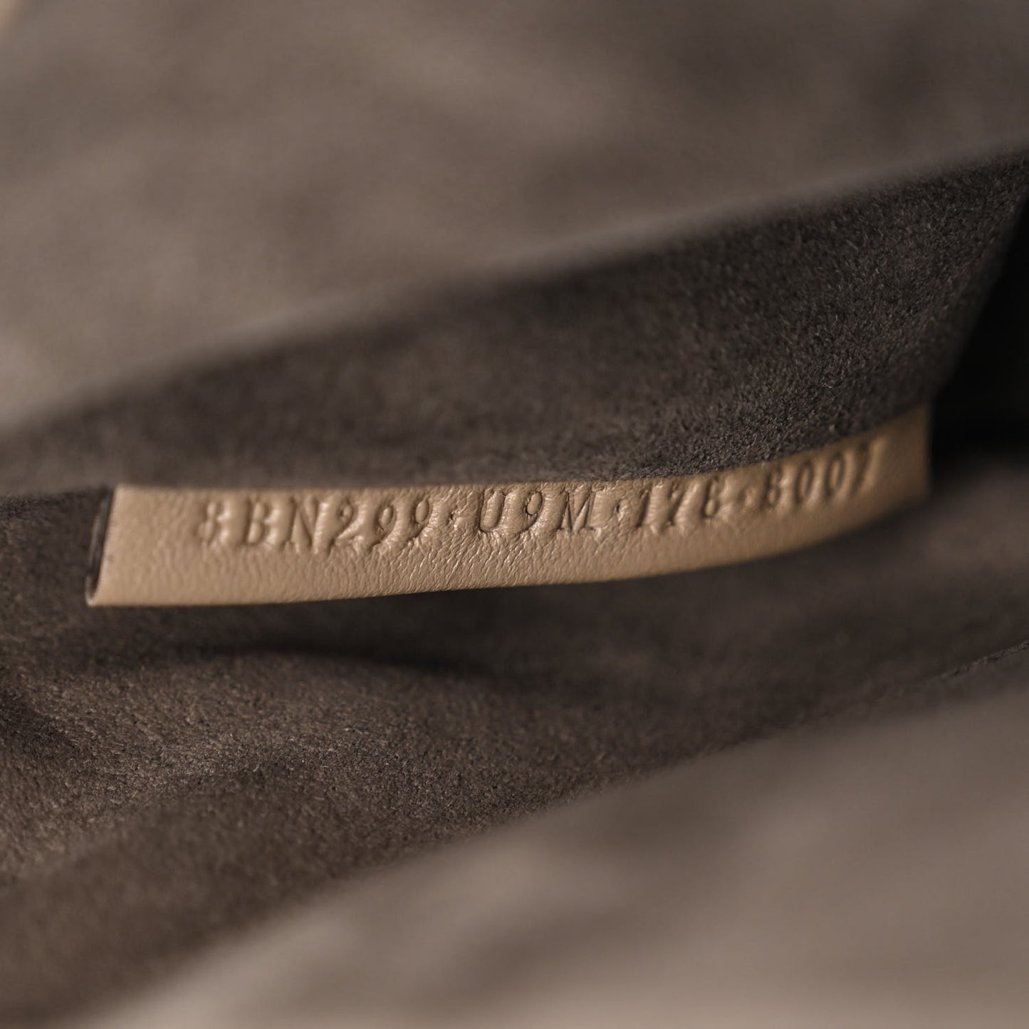 Shiny Nappa Trapuntata Small DotCom Click Chain Satchel