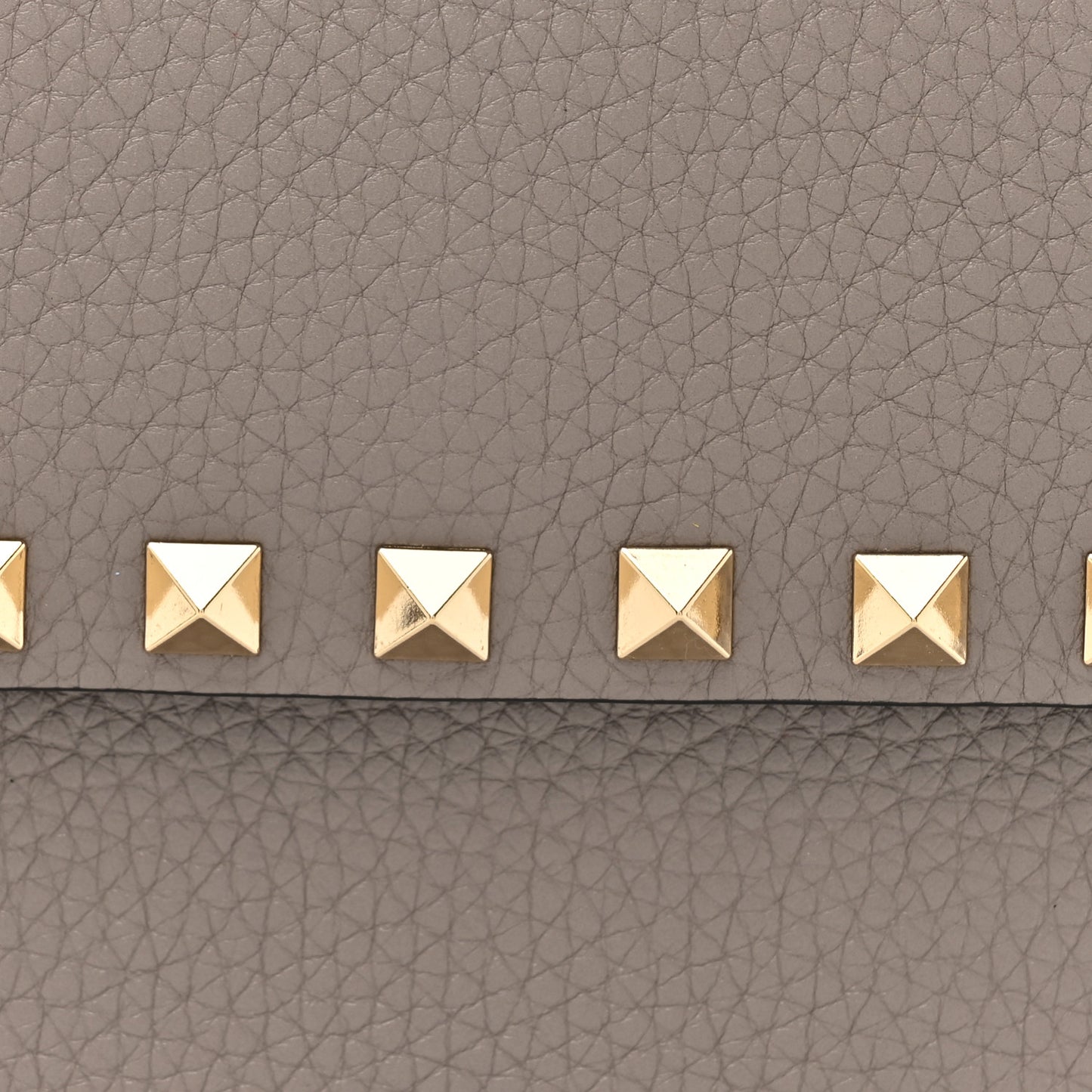 Grainy Calfskin Rockstud Crossbody Pouch Moon Taupe