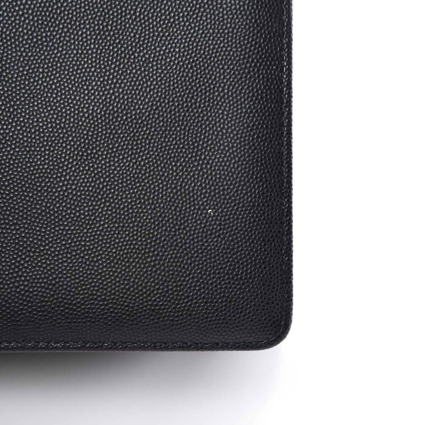 Caviar Quilted Medium Boy Flap Black