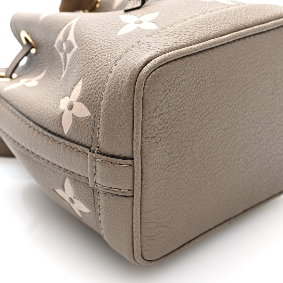 Louis Vuitton Empreinte Monogram Giant Nano Noe Tourterelle Creme 7 of 8