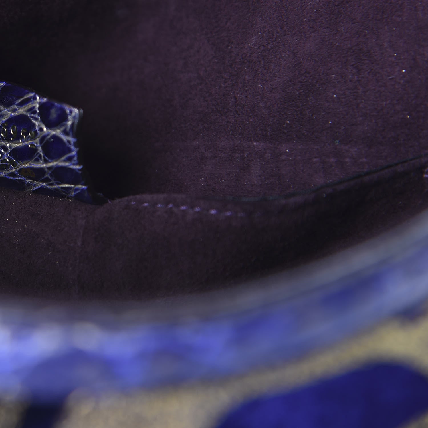 Gucci Velvet Calfskin Crocodile Embossed Limited Edition Tom Ford Jeweled Dragon Bag Purple Gold 9 of 10