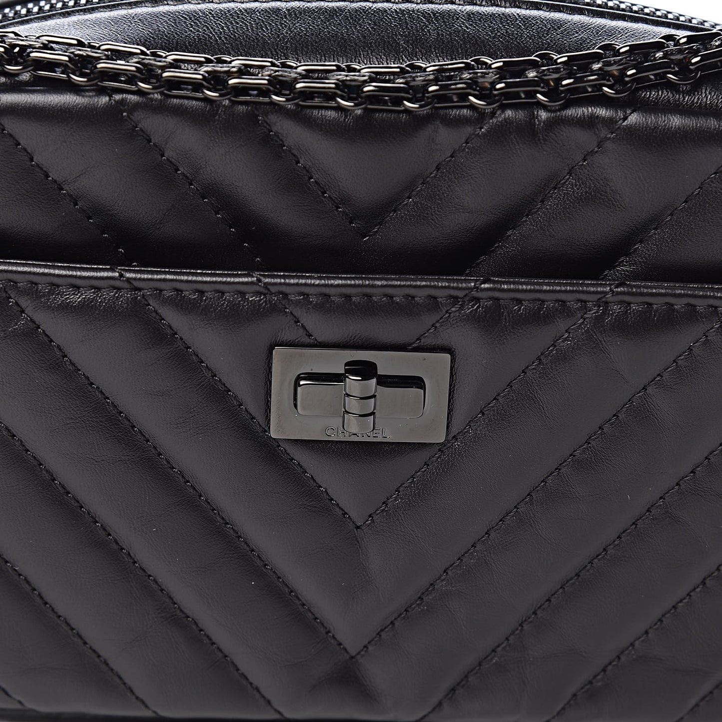 Aged Calfskin Chevron Mini Reissue Camera Case So Black