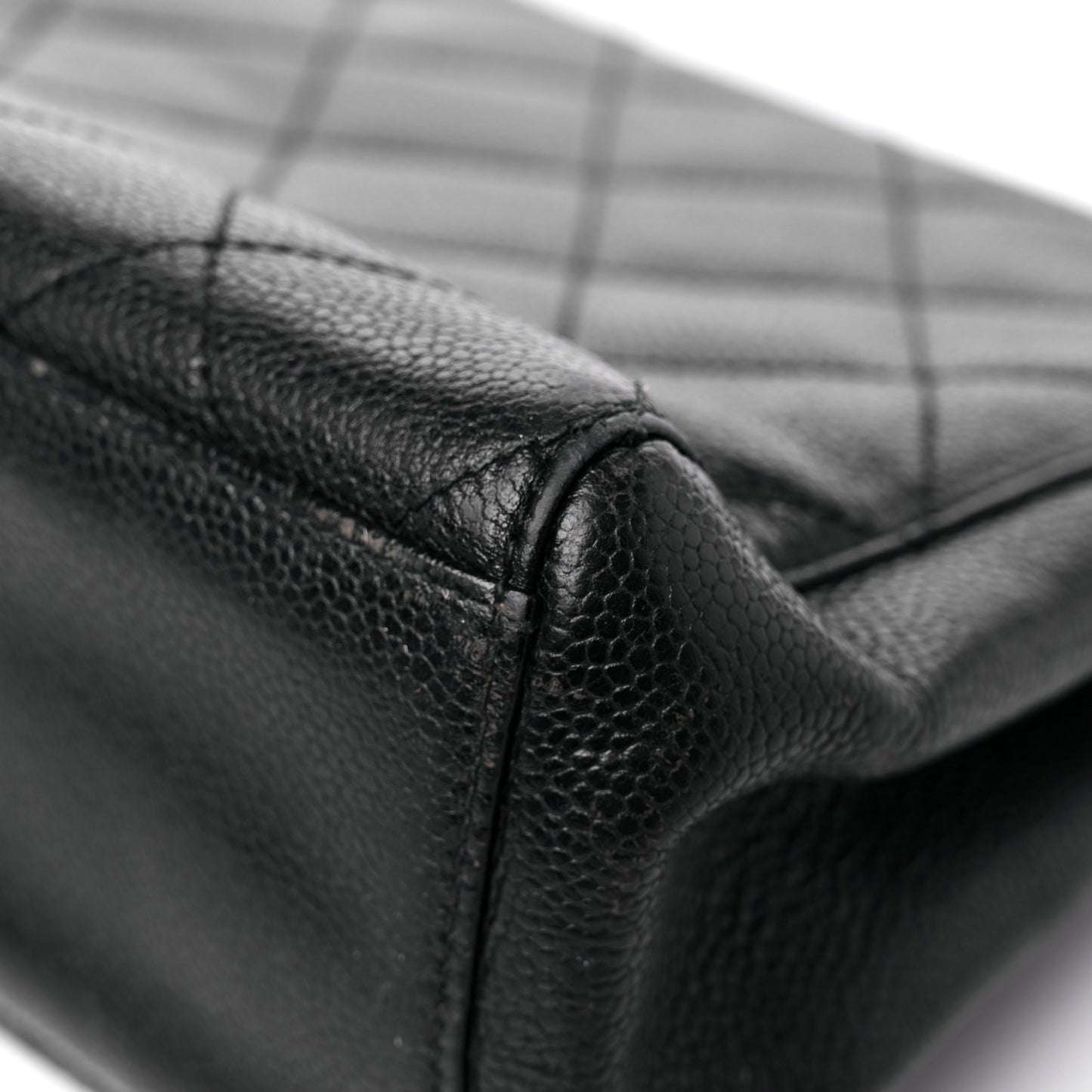 Caviar Quilted Shoulder Bag Black