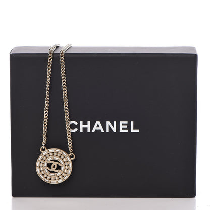 Chanel Pearl Baguette Crystal CC Medallion Necklace Gold 6 of 6