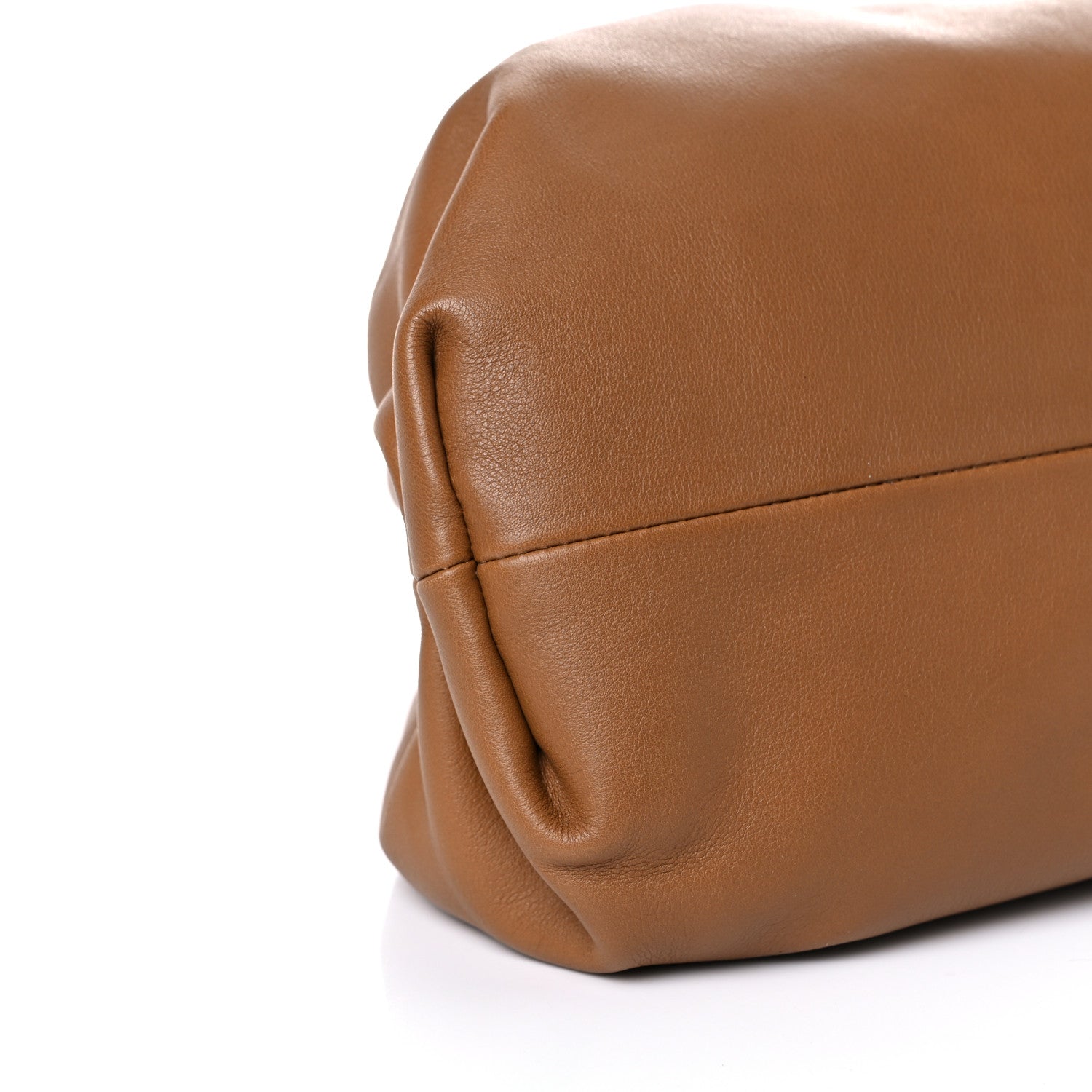 Bottega Veneta Smooth Butter Calf The Pouch Oversized Clutch Cammello 7 of 8