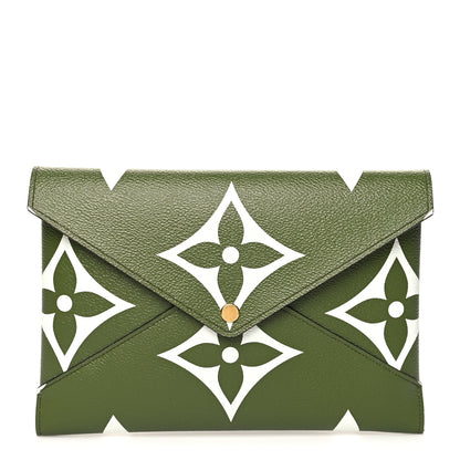 Louis Vuitton Monogram Giant Kirigami Pochette Set 3 of 13