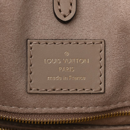 Louis Vuitton Empreinte Monogram Giant Onthego MM Tourterelle Creme 6 of 10