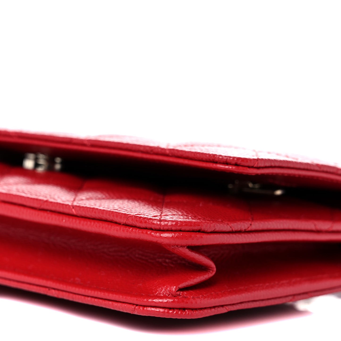 Caviar Quilted Wallet On Chain WOC Red