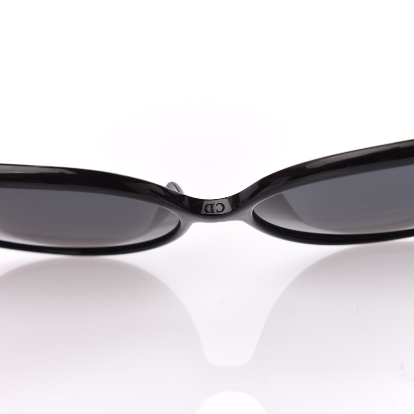 Nuance F Sunglasses Black