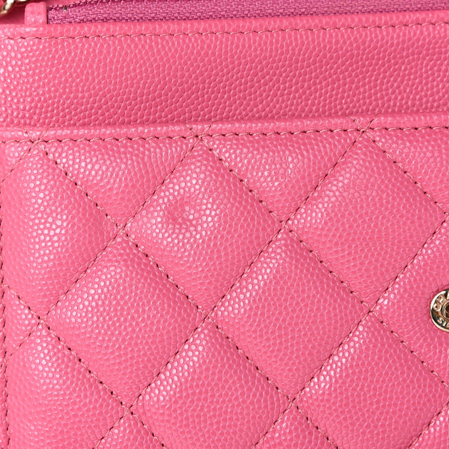 Caviar Quilted Wallet on Chain WOC Pink