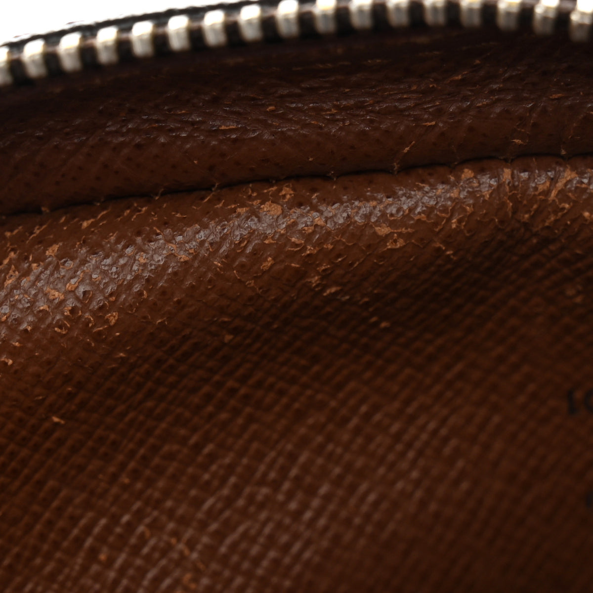 Louis Vuitton Monogram Danube 21 12 of 14