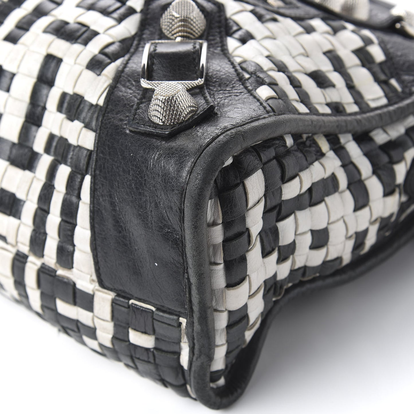 Agneau Lattice Woven Giant 21 City Black