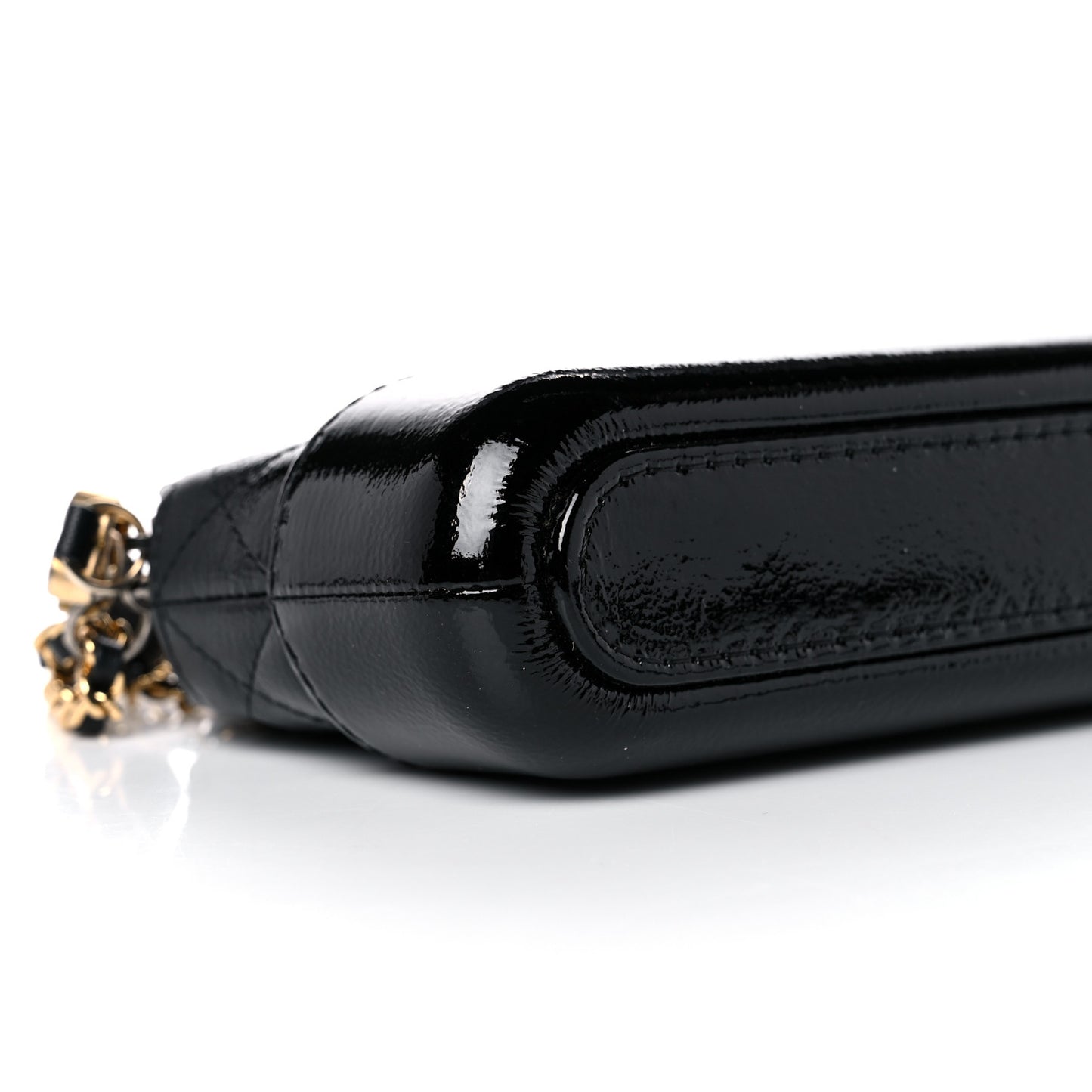 Patent Goatskin Quilted Small Gabrielle Clutch With Chain Black