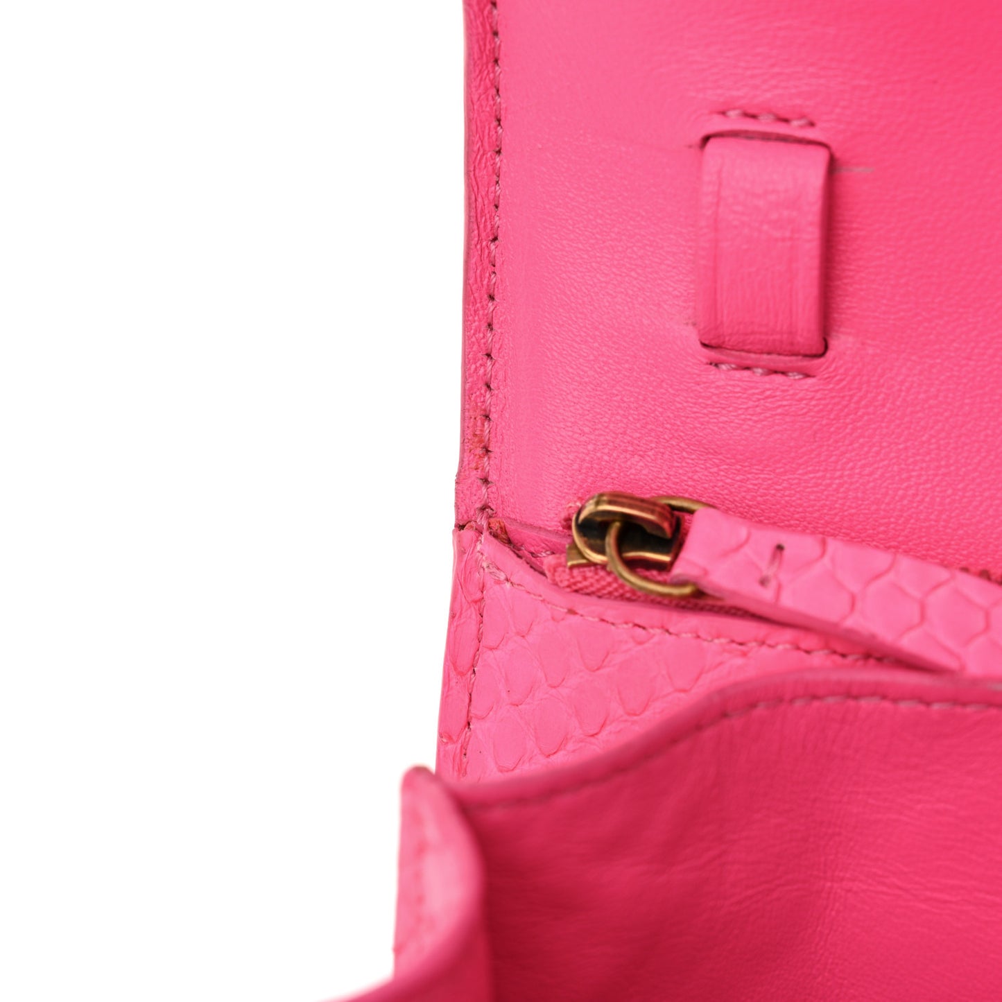 Snakeskin Medium Classic Box Flap Pink