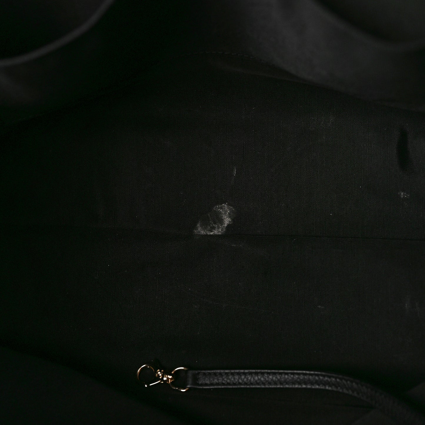 Bullskin Stitched Medium Shopping Bag Black