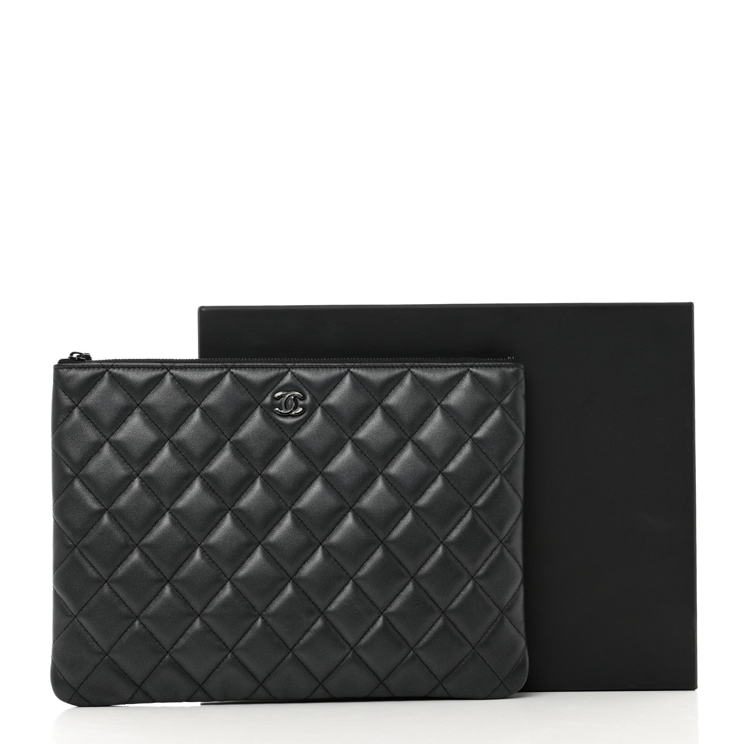 Chanel Pearly Lambskin Quilted Medium Cosmetic Case So Black 8 of 8
