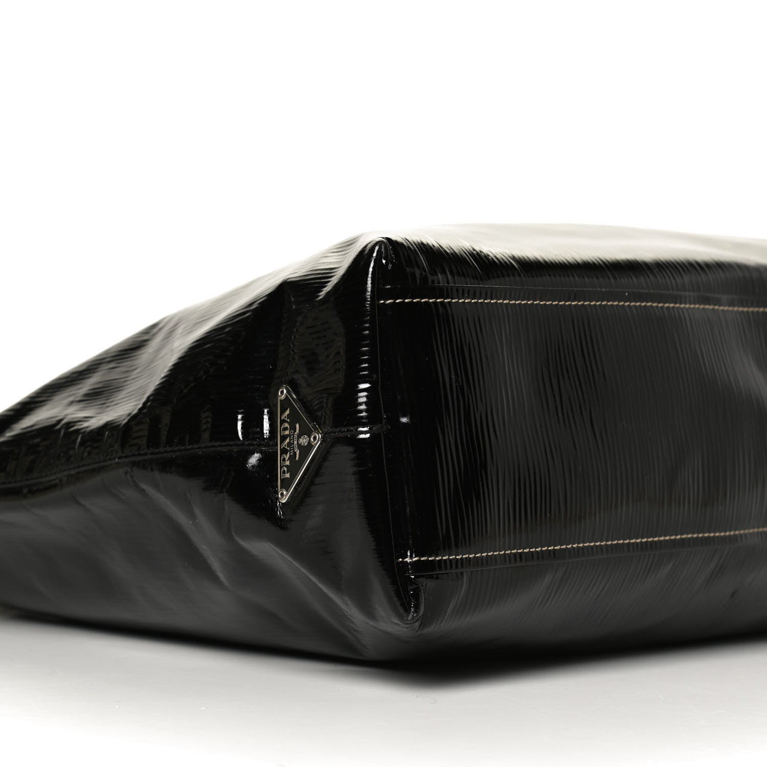 Prada Vernice Tote Black 10 of 17