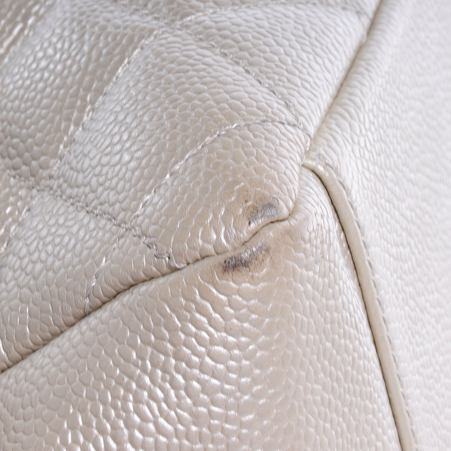 Caviar Quilted Grand Shopping Tote GST Pearl