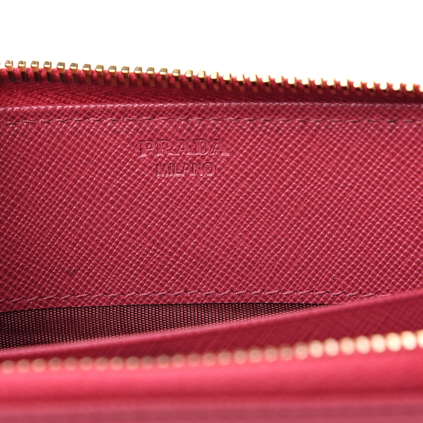 Saffiano Zip Around Wallet Peonia