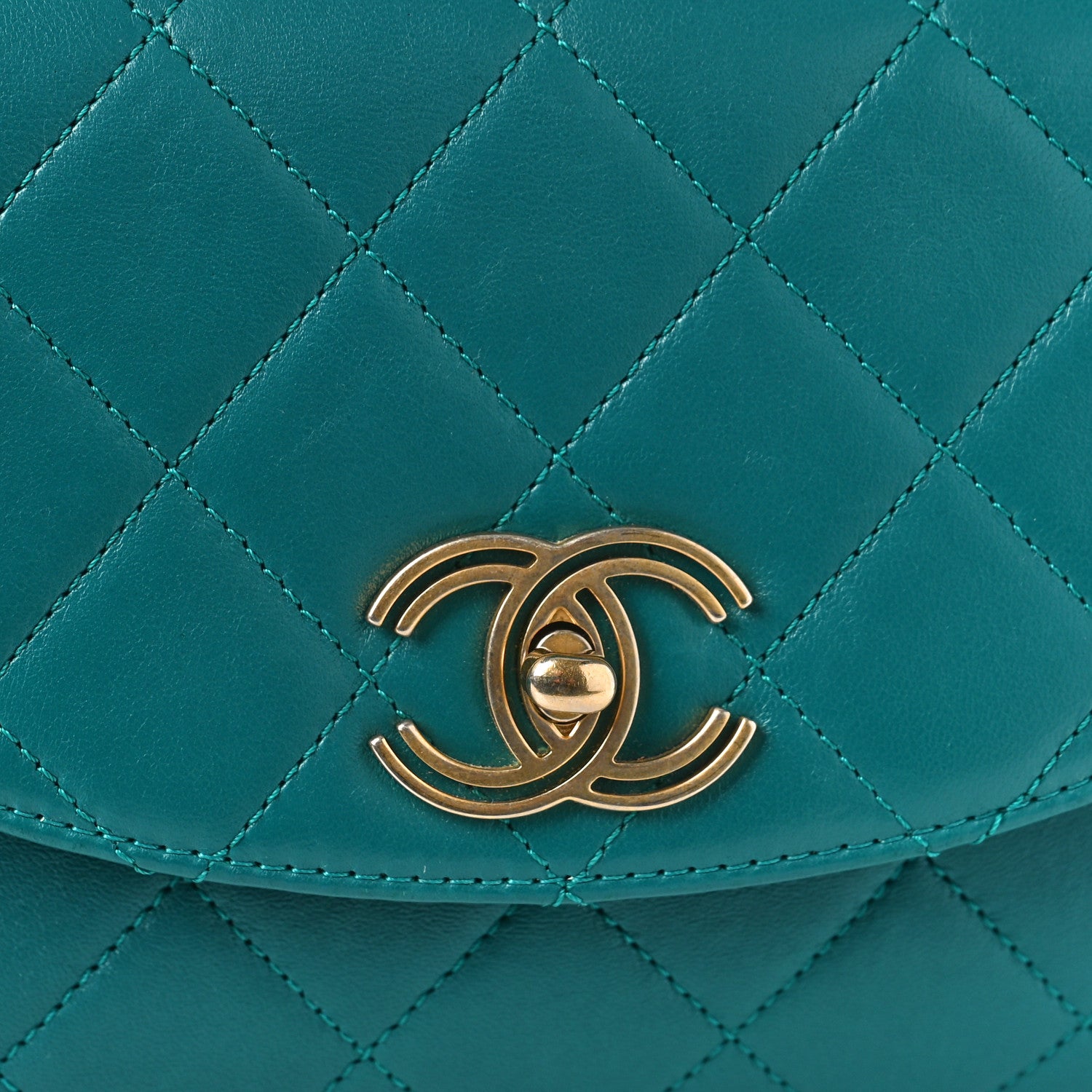 Chanel Lambskin Quilted Medium Trendy Spirit Top Handle Bag Green 8 of 11