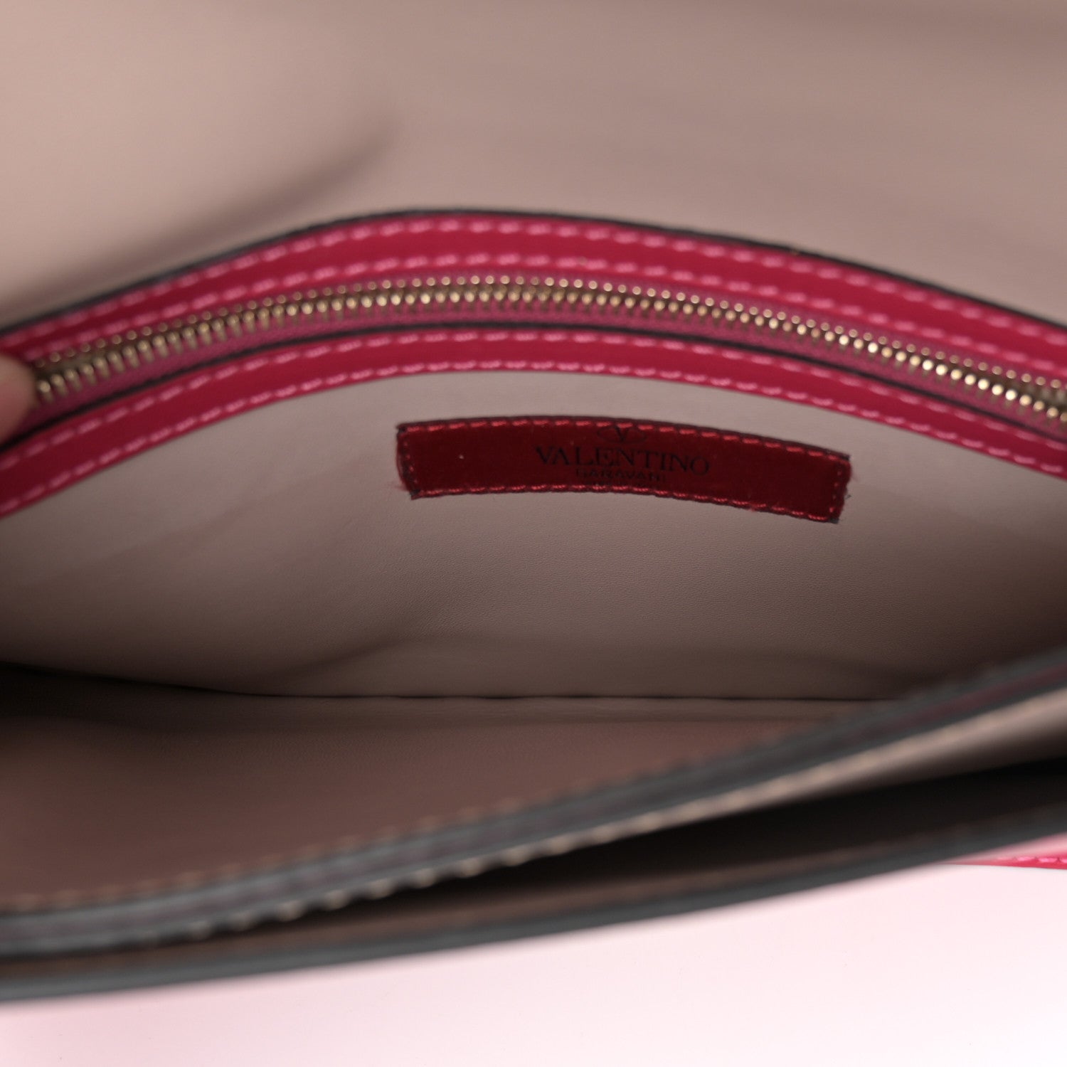 Valentino Garavani Nappa Rockstud Wristlet Clutch Fuxia 5 of 11