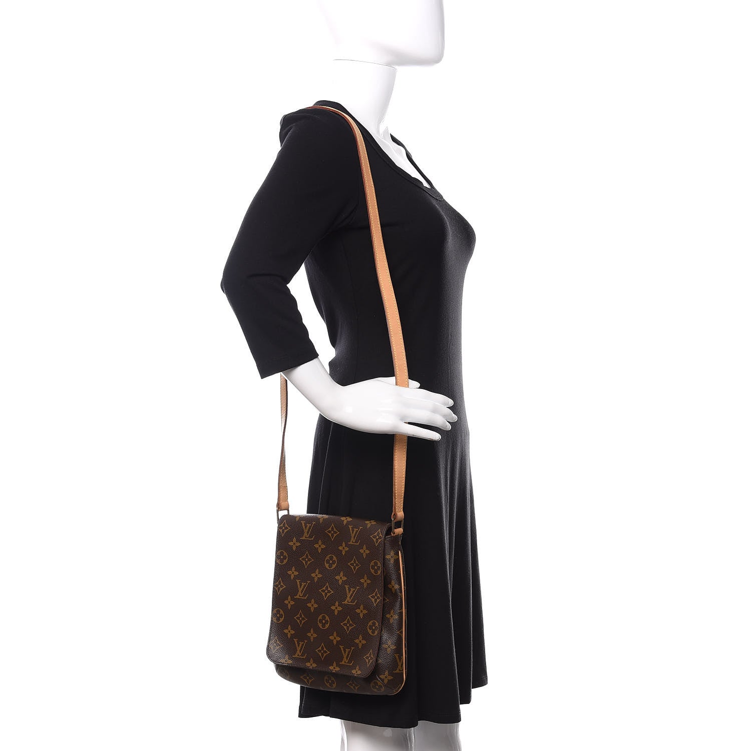 Louis Vuitton Monogram Musette Salsa 2 of 10