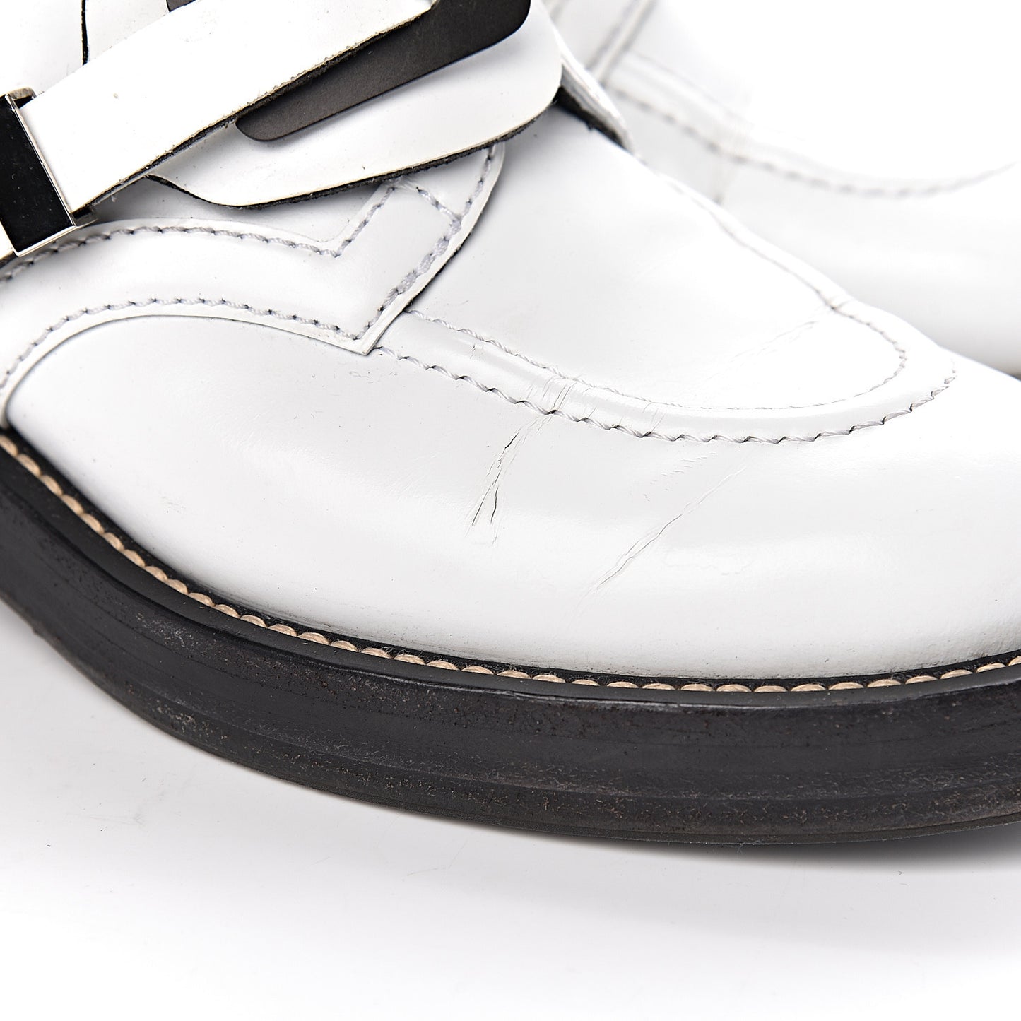 Brushed Calfskin Ceinture Ankle Boots 39 White