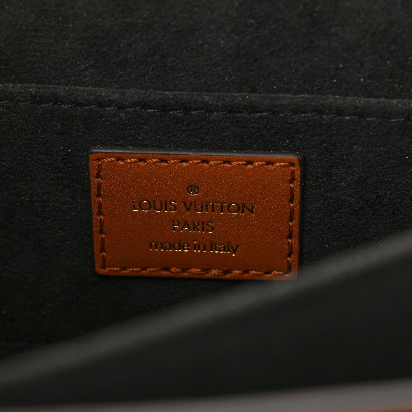 Reverse Monogram Dauphine Mini
