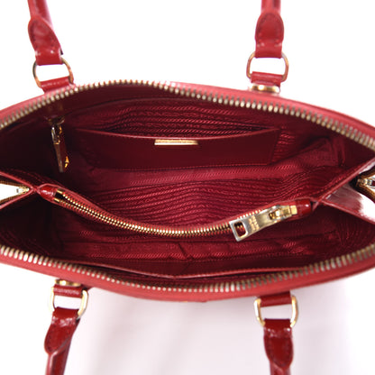 Prada Saffiano Vernice Medium Promenade Tote Rosso 7 of 13