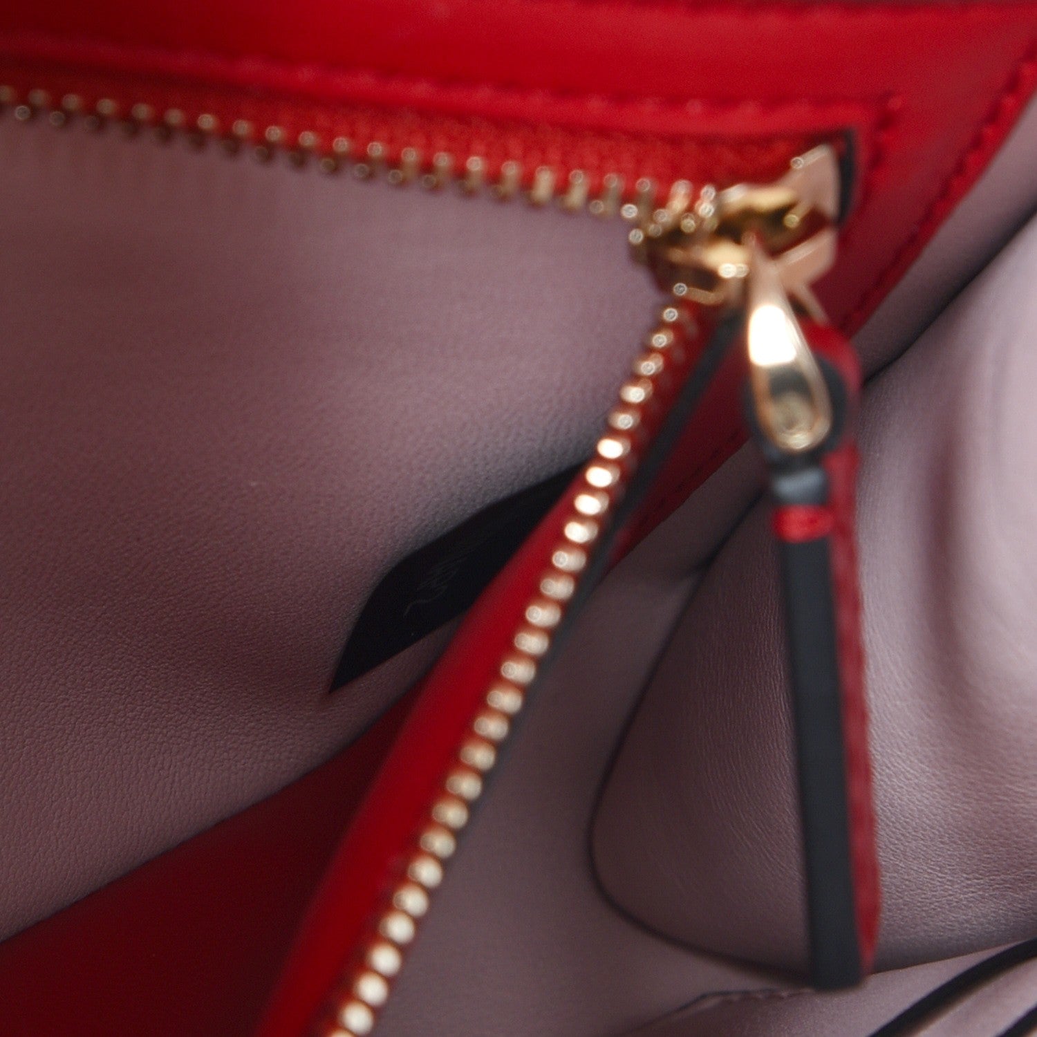 Valentino Garavani Nappa Rockstud Spike Wallet on Chain Water Rose 7 of 9