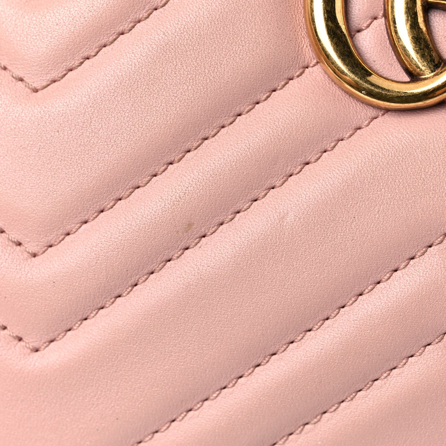 Calfskin Matelasse Mini GG Marmont Chain Shoulder Bag Perfect Pink